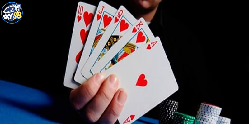 Cách Chơi Poker Online Chỉ Với 3 Bước Quan Trọng
